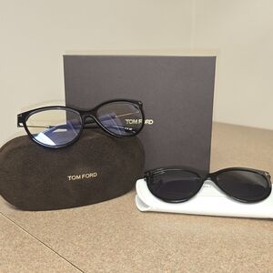 New Tom Ford Black 2-in-1 Sunglasses With Blue Light Lens for Women